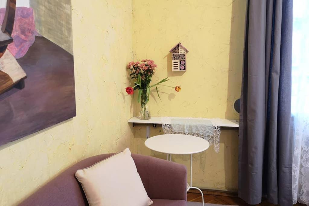 Ferienwohnung Krowoderska 28 Romantic Studio Krakau Exterior foto